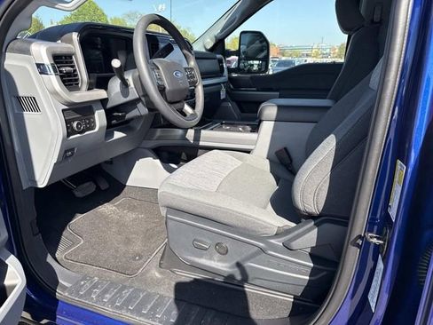 New 2026 Ford F350 XLT w/ XLT Premium Package AWD/4WD image 8
