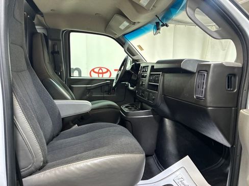 Used 2024 GMC Savana 2500 w/ Driver Convenience Package RWD image 11