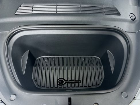 Used 2022 Tesla Model Y Performance AWD/4WD image 31