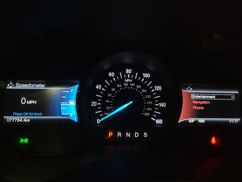 Used 2016 Ford Edge SEL w/ Equipment Group 201A FWD image 23