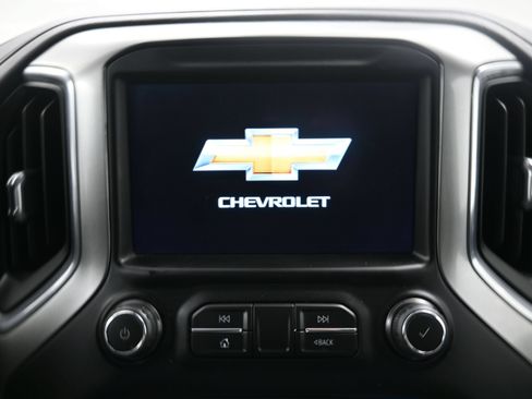 Used 2020 Chevrolet Silverado 1500 LT Trail Boss AWD/4WD image 33
