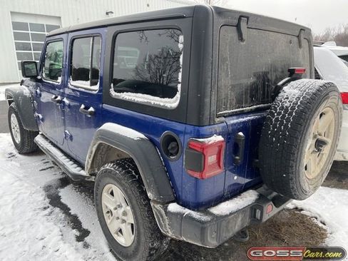 Used 2018 Jeep Wrangler Unlimited Sport S image 4