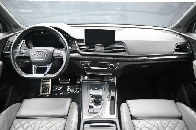 Used 2019 Audi SQ5 Premium Plus AWD/4WD image 20