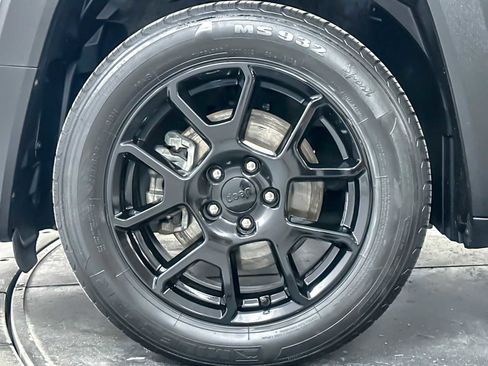 Used 2020 Jeep Renegade Altitude image 26