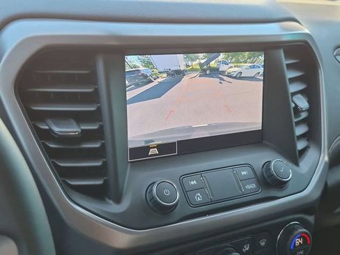 Used 2023 GMC Acadia AT4 AWD/4WD image 17