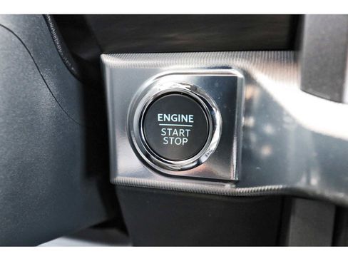 Used 2025 Ford F150 Lariat AWD/4WD image 26
