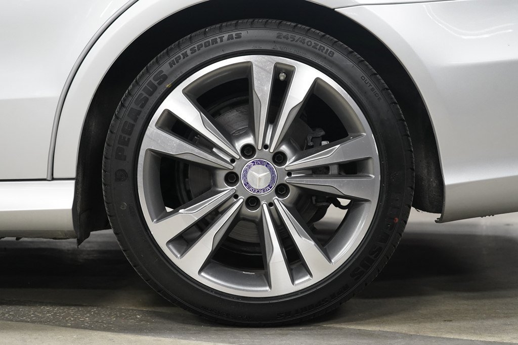 Used 2014 Mercedes-Benz E 350 Sedan w/ Premium 1 Package image 38