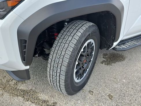 New 2026 Toyota 4Runner TRD Off-Road AWD/4WD image 31