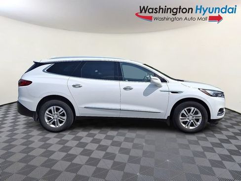 Used 2019 Buick Enclave Essence AWD/4WD image 7