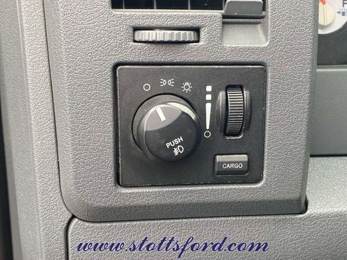 Used 2008 Dodge Ram 1500 Truck SLT image 17