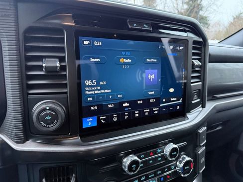 New 2025 Ford F150 Lariat w/ Equipment Group 502A High image 19