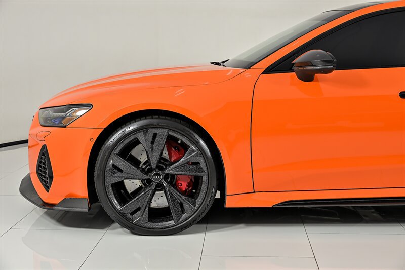Used 2021 Audi RS 7 Sportback w/ Carbon Optic Package AWD/4WD image 9