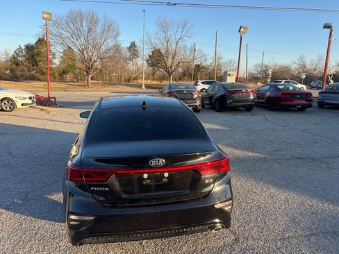Used 2020 Kia Forte EX FWD image 5