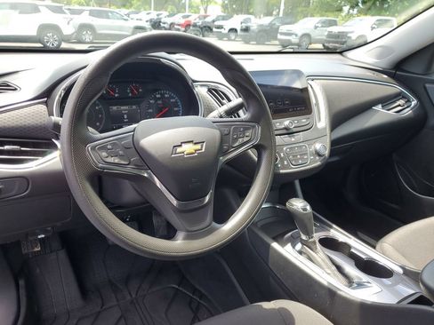 Certified 2019 Chevrolet Malibu LT FWD image 7