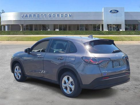 Used 2024 Honda HR-V LX image 3