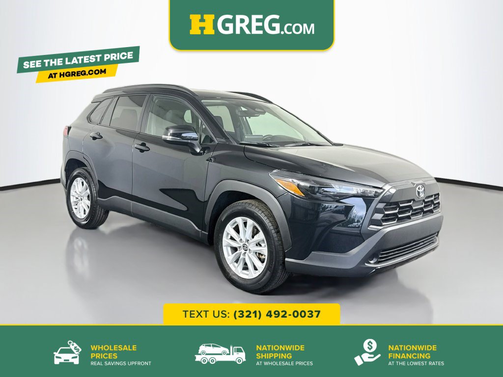 Used 2026 Toyota Corolla Cross LE FWD image 1