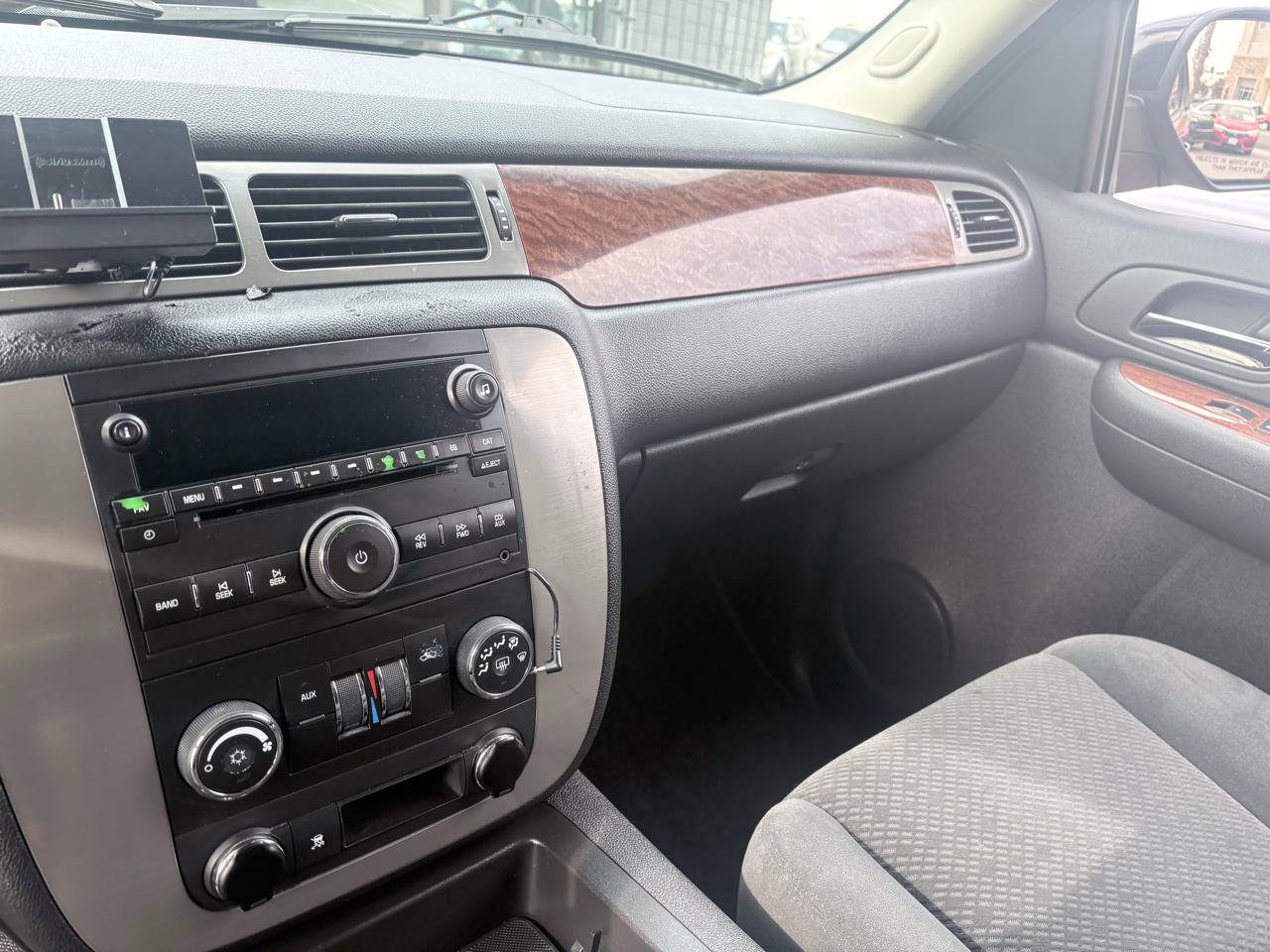 Used 2008 GMC Yukon SLE AWD/4WD image 8