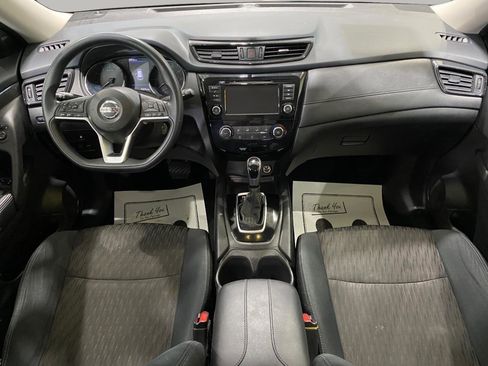 Used 2018 Nissan Rogue S image 17