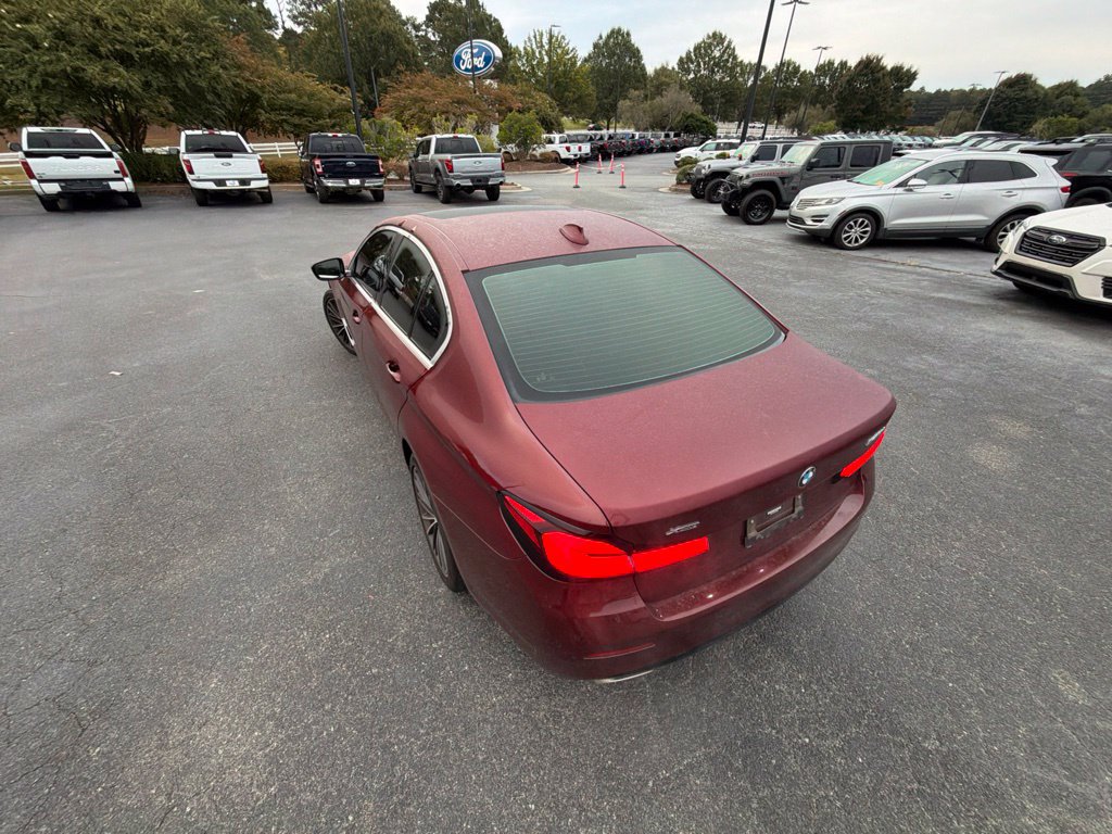 Used 2023 BMW 540i xDrive AWD/4WD image 25