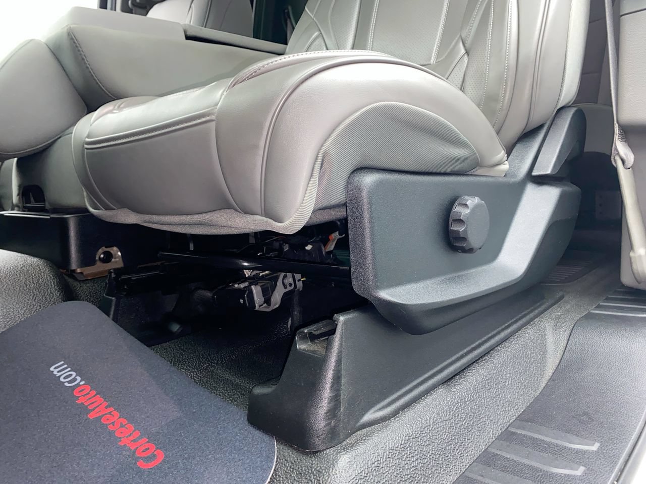 Used 2019 Ford F250 XL w/ STX Appearance Package AWD/4WD image 13