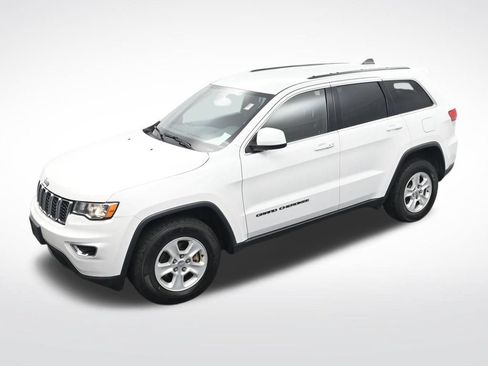 Used 2017 Jeep Grand Cherokee Laredo AWD/4WD image 20