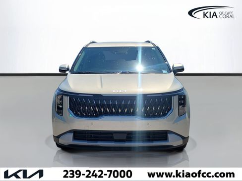 New 2026 Kia Carnival EX FWD image 2