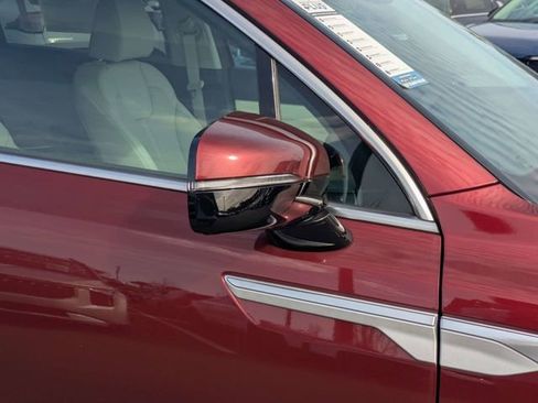 New 2025 Kia Sorento S w/ Panoramic Sunroof Package image 11