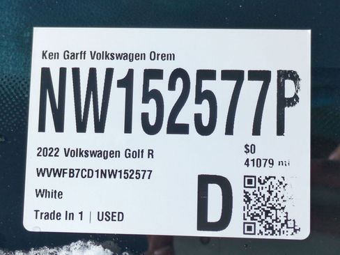 Used 2022 Volkswagen Golf R image 38