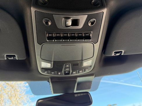 Used 2022 Ford F350 Lariat w/ Tremor Off-Road Package image 35