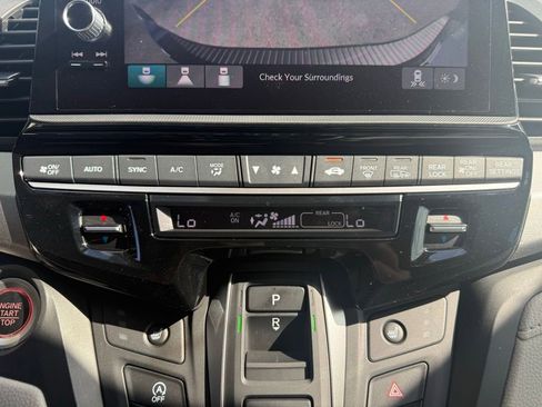 Certified 2026 Honda Odyssey EX-L image 29
