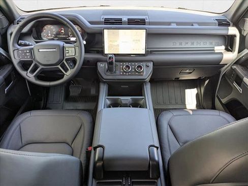 New 2025 Land Rover Defender 110 X-Dynamic SE image 15