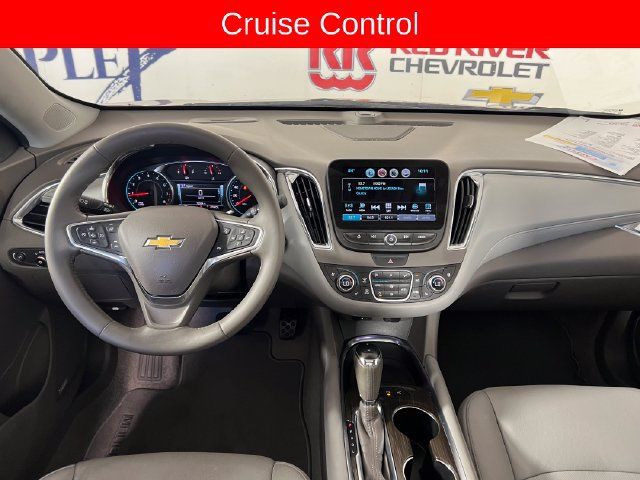 Used 2018 Chevrolet Malibu Premier w/ Premier Sun and Wheel Package FWD image 14