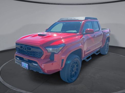 Certified 2024 Toyota Tacoma TRD Sport image 1
