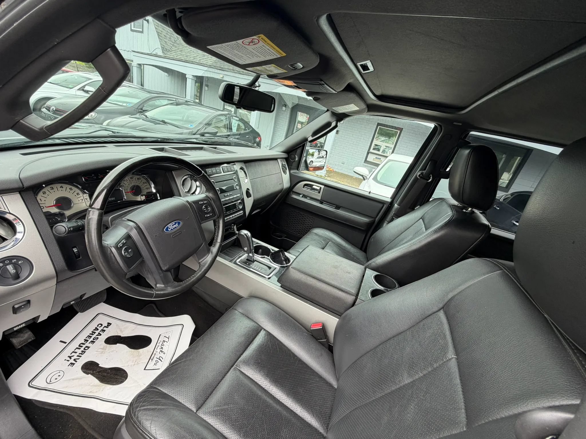 Used 2012 Ford Expedition Limited AWD/4WD image 11