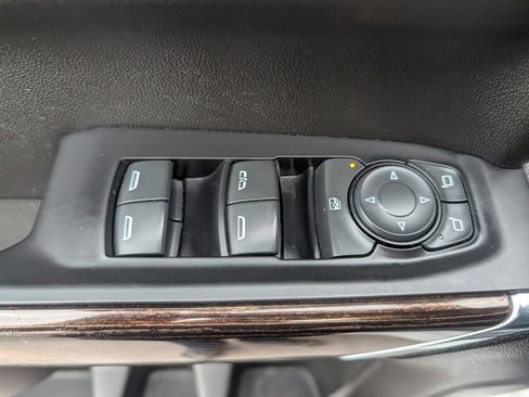 Certified 2021 GMC Sierra 1500 Elevation w/ X31 Off-Road Package image 11