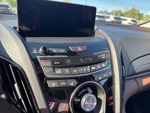 Used 2021 Acura RDX AWD w/ Advance Package image 17