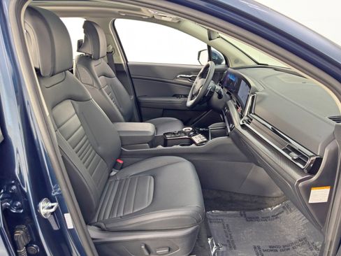 Used 2024 Kia Sportage SX Prestige image 13