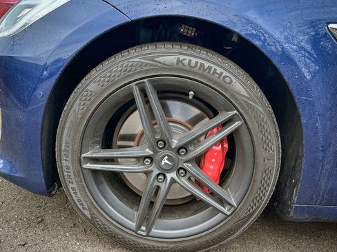 Used 2017 Tesla Model S P100D image 3