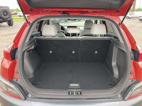 Used 2022 Hyundai Kona Limited FWD image 14