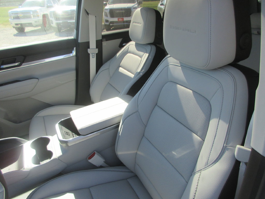 New 2027 GMC Terrain Denali AWD/4WD image 11