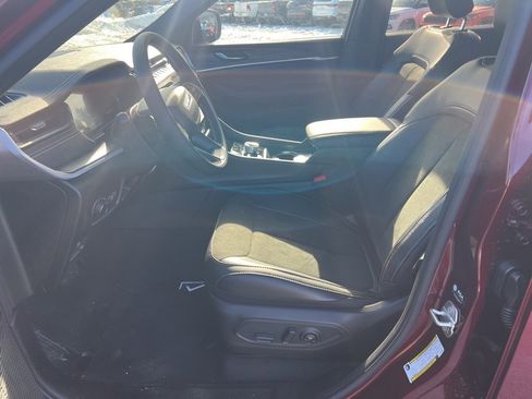 New 2026 Jeep Grand Cherokee Laredo image 23