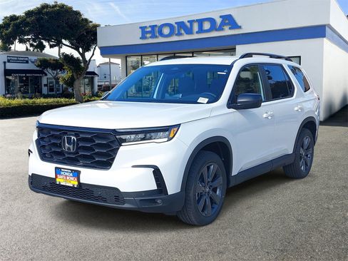 New 2025 Honda Pilot Sport image 1