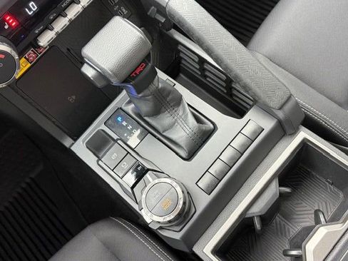 Used 2024 Toyota Tacoma TRD Sport w/ TRD Sport Upgrade Package image 25