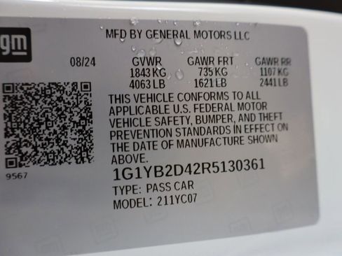 Used 2024 Chevrolet Corvette Stingray w/ Z51 Performance Package image 32