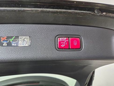 Certified 2025 Mercedes-Benz GLC 43 AMG 4MATIC image 14