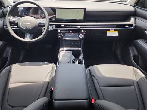 New 2025 Hyundai Tucson SEL image 11