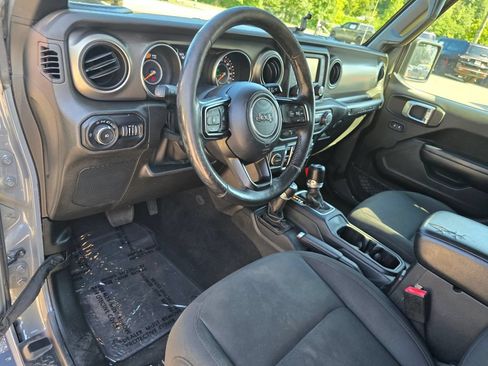 Used 2018 Jeep Wrangler Unlimited Sport S AWD/4WD image 23