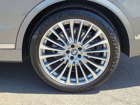 Certified 2026 BMW X7 xDrive40i AWD/4WD image 10