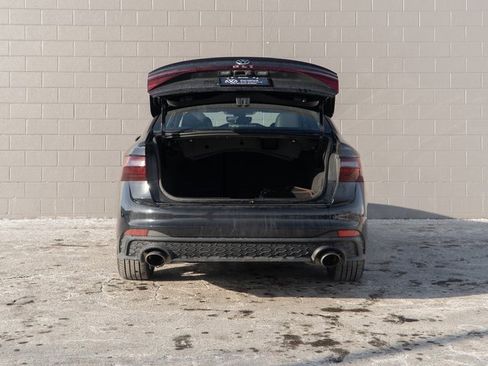 Certified 2025 Volkswagen Jetta GLI Autobahn image 14