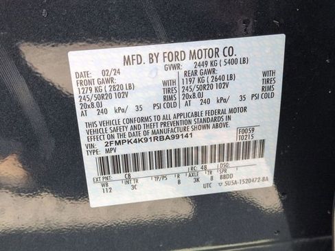 Used 2024 Ford Edge Titanium AWD/4WD image 37